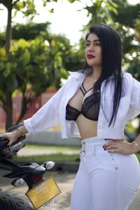 JuliaDawson_ 💖 Pic 6