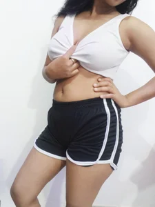 Young-cuple Public зображення