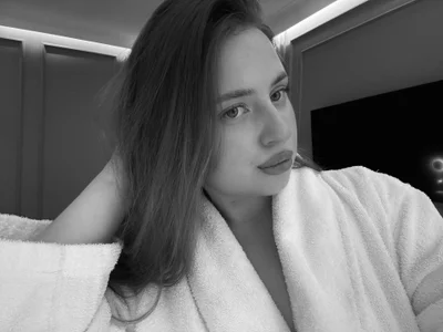 mintwhiff Your favorite distraction is online💫 Immagine 