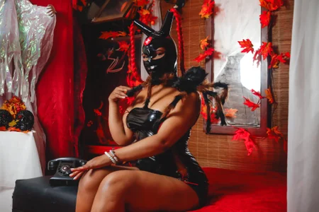 AntonelaVargas Happy Halloween Pic 7