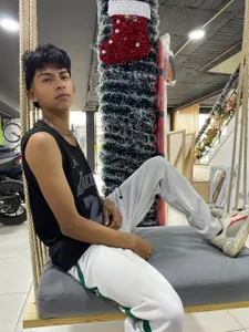 Valentino_Lux the best Pic 4