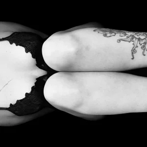 VanillaDesire Body aesthetics 🤍🖤 Pic 3