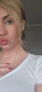 💋 de MalienaCarolina  4 Imagens