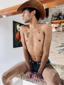 Bastianblaze4 the cowboy you need in your life Pic 7