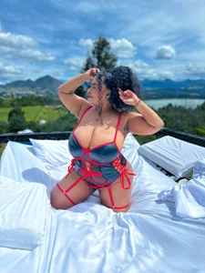 ariadna_cooper Valentine's Day Pic 8