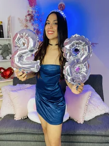 VenusIslove 28th Birthday 🥳🥳 Foto