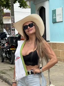 Miss_ary A beautiful moment. Pic 3