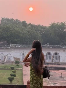 Hotty_Karishma- Public Immagine  2