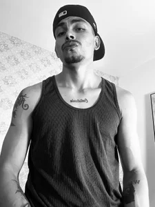 Public od sanji_motion  7 snímek