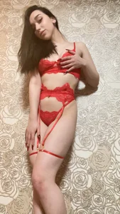 Taylor_Davids: mood red ( 2 фото)