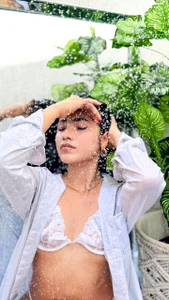 Zdjęcia Lia_Mar_ Wet and not just because of the water 😏:  3