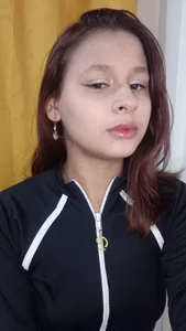 Isabella_Roouse Public Pic 2