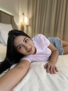 LisaDeviss Public slika 5