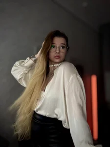 JOI_Amy: Public ( 5 фото)