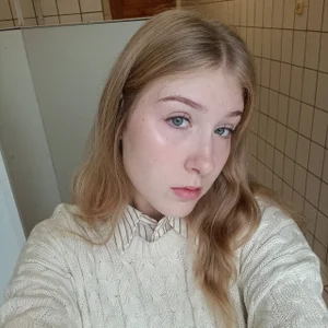 JoltingSmile Public Pic 5