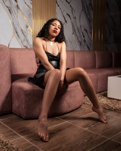 Atenearouse Public Immagine  5