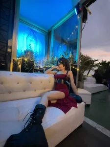 MhiaCorleone Worship your divine queen Foto 4