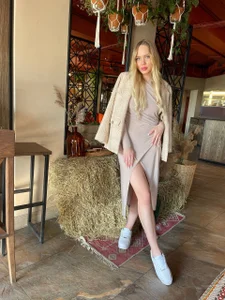 NicoleDunn Hi! Im Chloe Pic 5