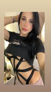 Kiss 💋 de Valermodel  2 photos