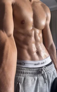 Hi