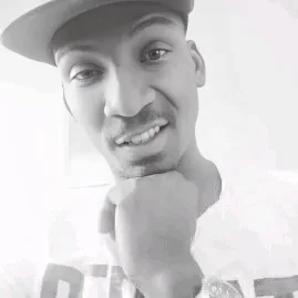 longdickson12345 Dickson  2টি ছবি