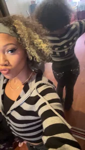 Tamiii420: Public ( 9 фото)