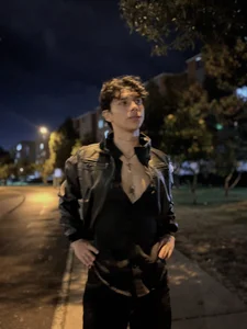 ErosDominantの🖤の 3枚の写真