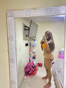 isabella_rossee_ Public Pic 6