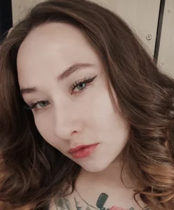 VikaCherryAre you can look only into my eyes? Bild 5