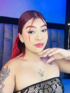 CamilaParisi 🫢😈🔥 Gambar