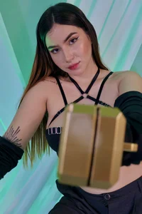 Zdjęcia MaddisonCollins Bitch Better Have My Money:  4