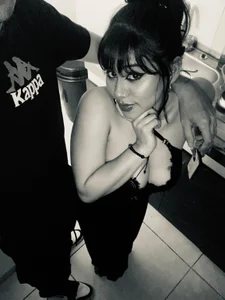 Demian-melany Public Pic