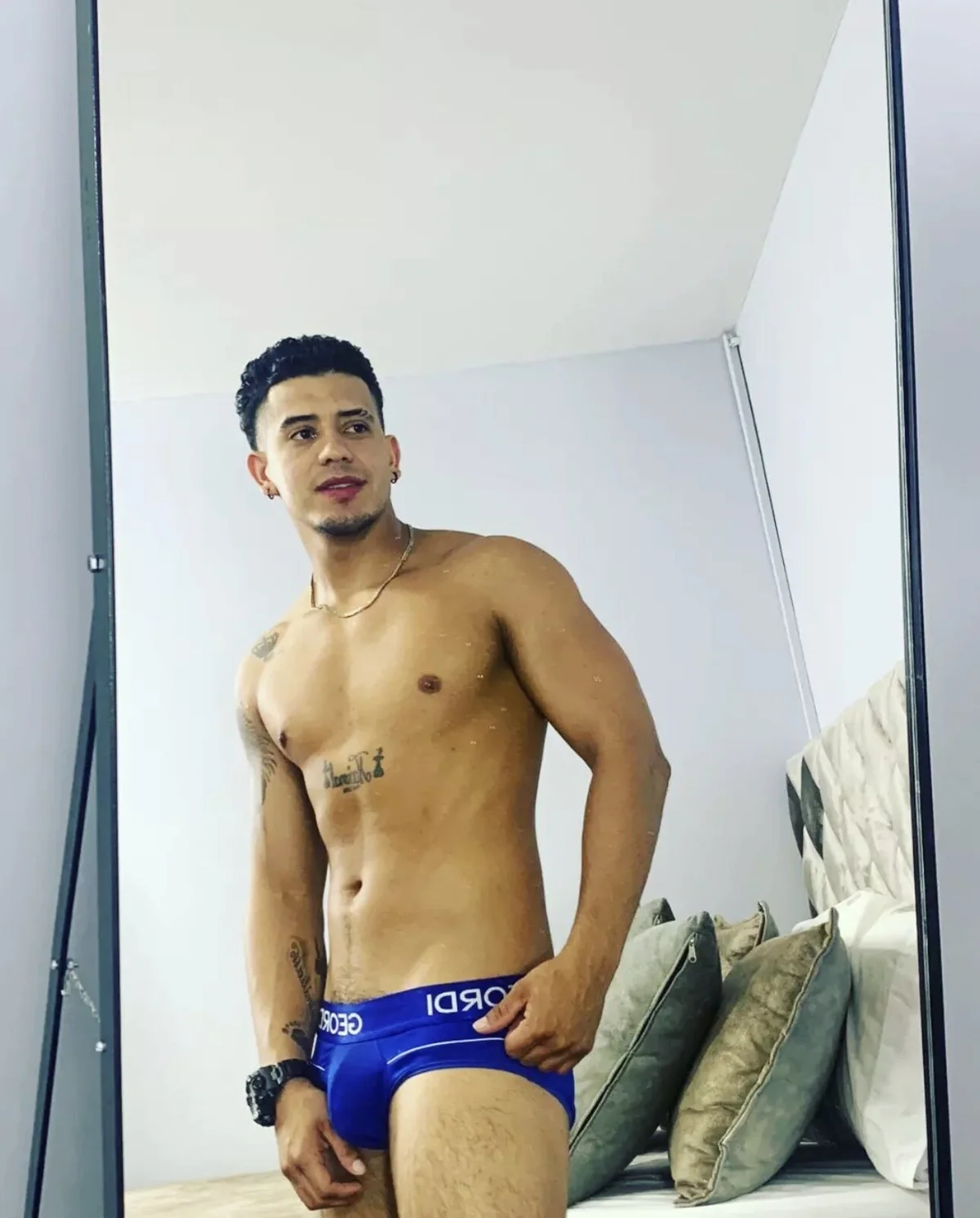 ภาพที่กำลังนิยมของ BrunoMatttos_  9101