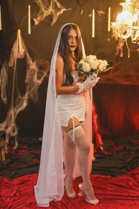 StefanyWilliams_ your future wife - {count, plural, one {תמונה אחת} two {שתי תמונות} many {# תמונות} other {# תמונות}}