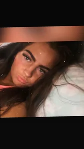 Ellababexx_ Public Fotka 2