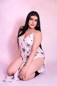 Madisson_Westa gaze that captivates💋 Bild 4