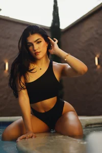 Antonellaparis_ Enjoying Summer ☀🌼 Pic 3