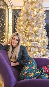 HotFireBabe_ Merry Christmas ❤ Pic