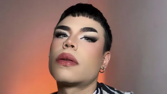 LucyGiraldo Hair doesn't define who you are🔥 зображення