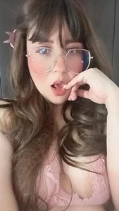 lindsay_taylorjoy kullanıcısının NEW LOOK♥ albümü -  3 fotoğraf