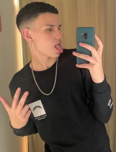 TwinkBrazilian Public Billede 5