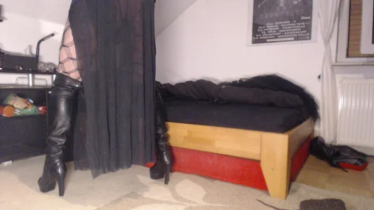 metalhead1970@xh kullanıcısının Und wiedere ein Paar neue Boots albümü -  fotoğraf