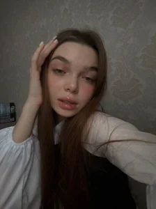 😋 de TaliaOgwynn  2 Imagens