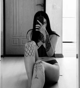 Astrid_XxX Noir noir noir noir noir noir.. and what else? slika