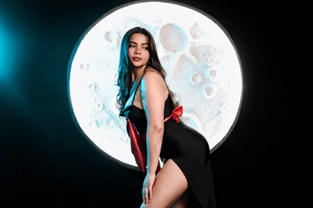 KimDevinneHappy New Year 2026.图片 3