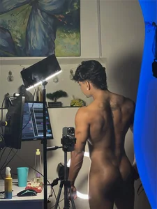 Young_laroi 😾😾❤️ Pic