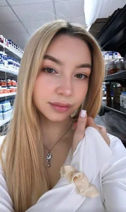 CarolinEull Public Pic 7