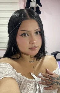 emyxpearly 🤍 사진 2