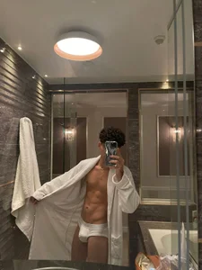 back_thomsonPublic Bild 4