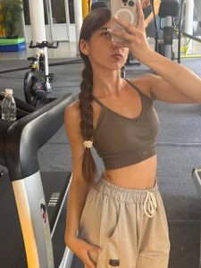 JackieWebb I went to a long-awaited workout today, I'm very glad🥰🥰🥰🥰  2 снимка